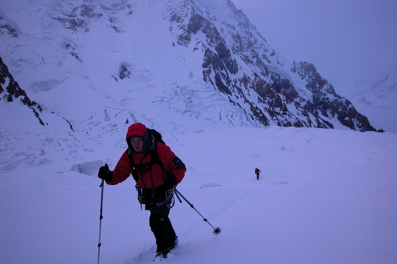 Keld is also going to Camp 1... through the icefall